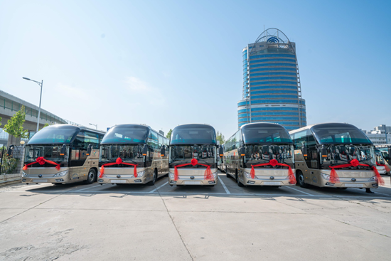 再传捷报！宇通豪华旅游客车再次批量交付青海 发力品质旅游，宇通豪华旅游客车再次批量交付青海