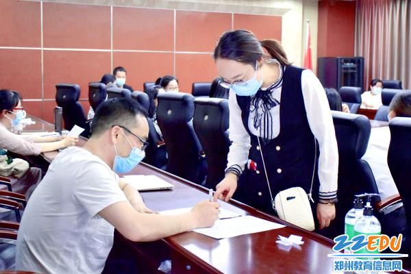 郑州市第四十七高级中学举行首届班主任基本功大赛复赛