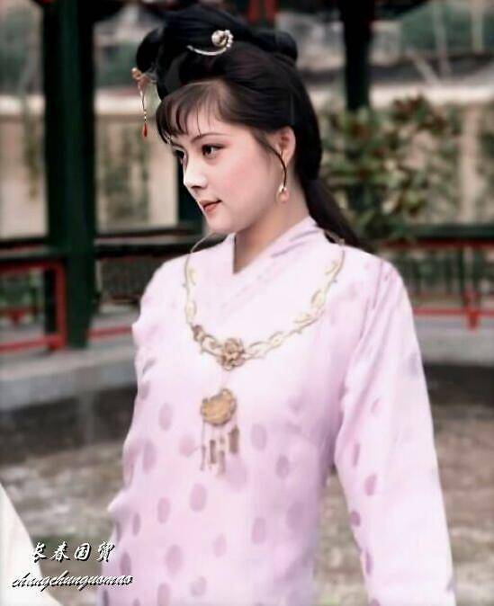 87版《红楼梦》薛宝钗扮演者否认已结婚，55岁身价过亿依然单身
