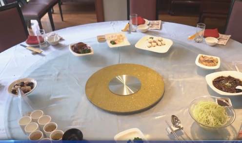 制止餐饮浪费餐桌上的改变