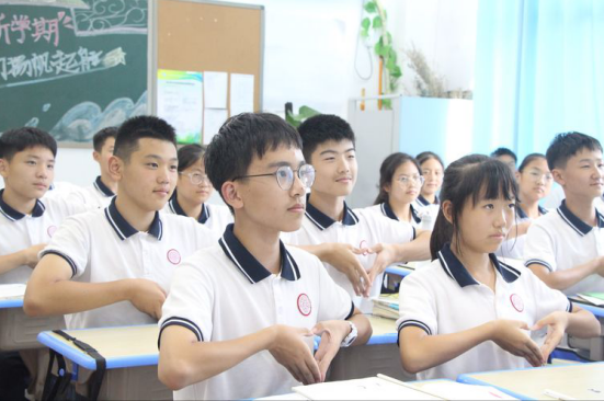 郑州经开区2020年初_郑州一中经开区实验学校2020年新生缴费通知