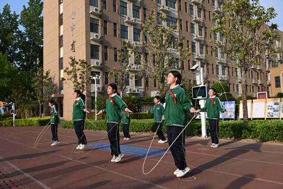 AI赋能育新机数智筑梦向未来中国移动助力洛阳中成外国语打造民办教育数字化标杆(图3)
